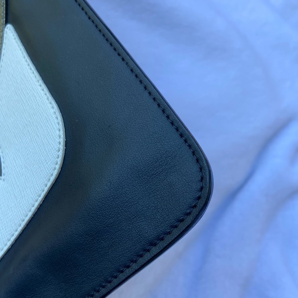 ** SOLD ** Fendi Monster Clutch - Picture 6 of 11